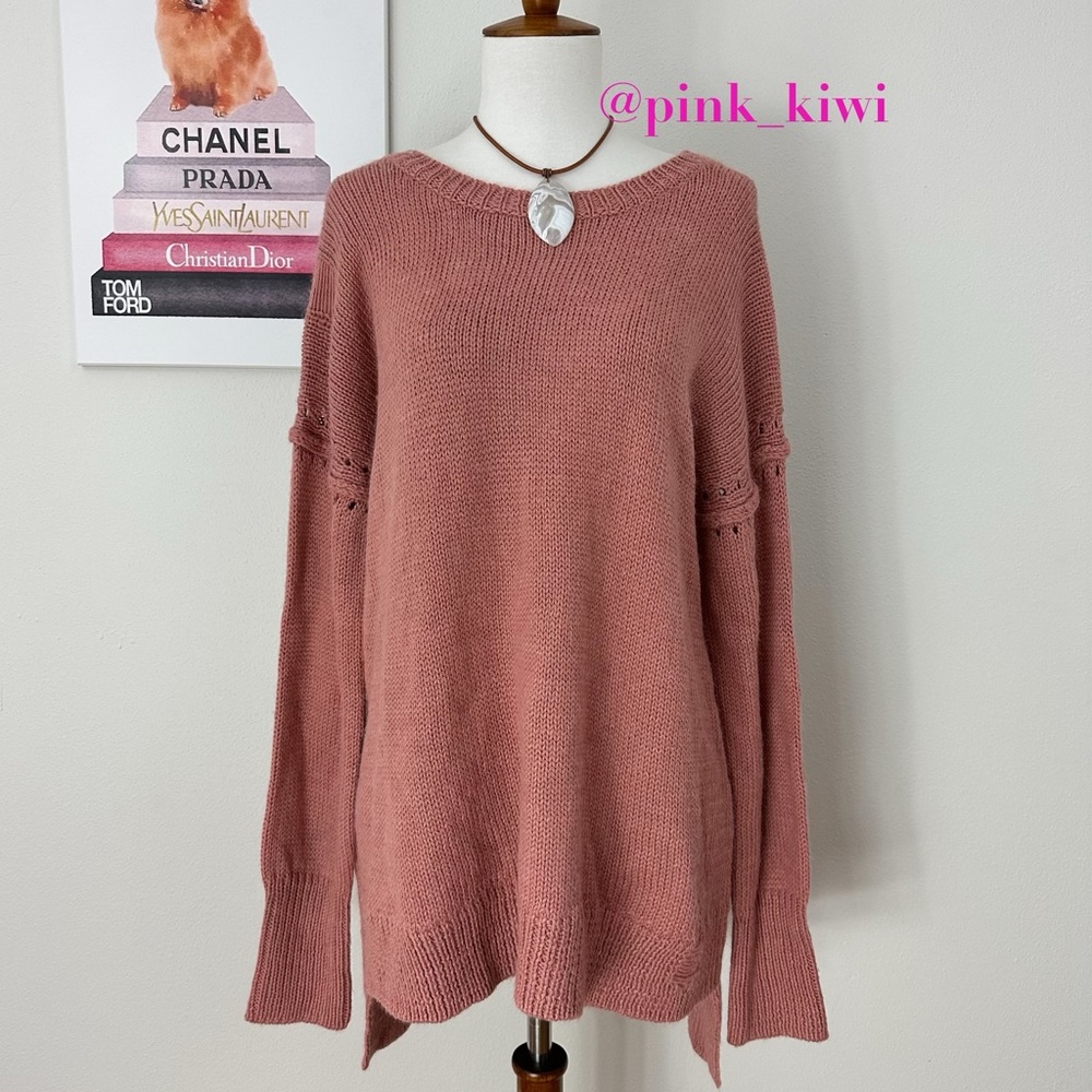NWOT Wildfox Distressed Night Sweater